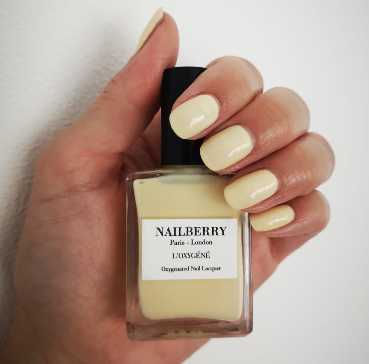 Summer styling | Top 8 nail shades